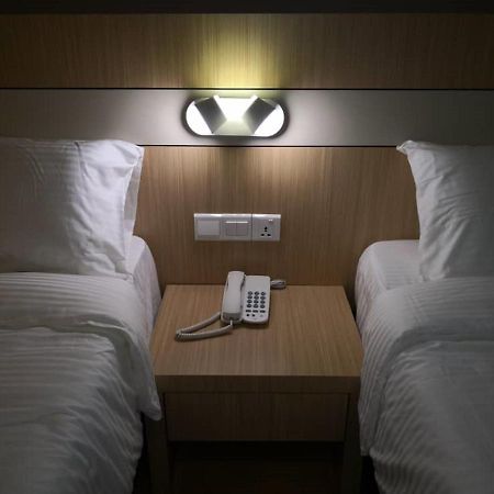 Walk In Hotel Κότα Κιναμπαλού Εξωτερικό φωτογραφία