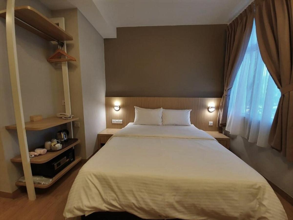 Walk In Hotel Κότα Κιναμπαλού Εξωτερικό φωτογραφία