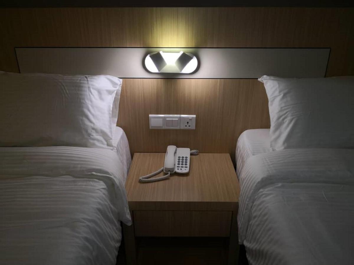 Walk In Hotel Κότα Κιναμπαλού Εξωτερικό φωτογραφία