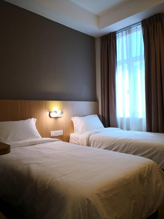 Walk In Hotel Κότα Κιναμπαλού Εξωτερικό φωτογραφία