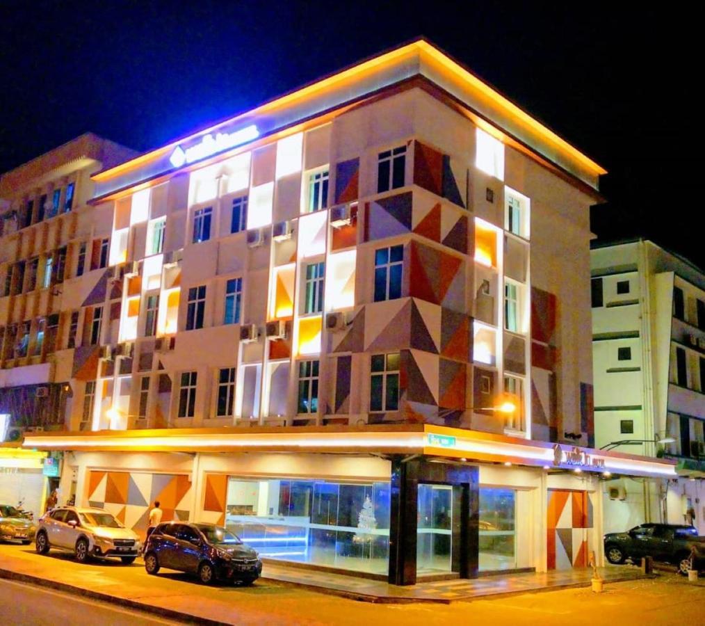 Walk In Hotel Κότα Κιναμπαλού Εξωτερικό φωτογραφία